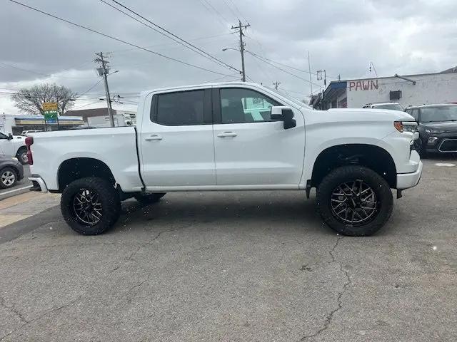 2022 Chevrolet Silverado 1500 4WD Crew Cab Standard Bed LT