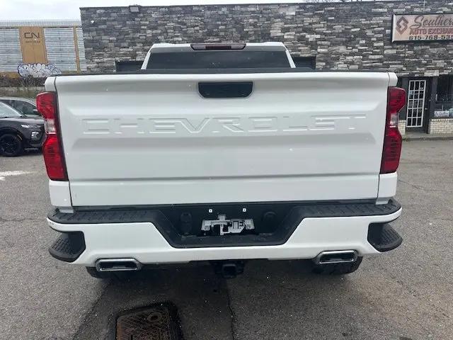 2022 Chevrolet Silverado 1500 4WD Crew Cab Standard Bed LT