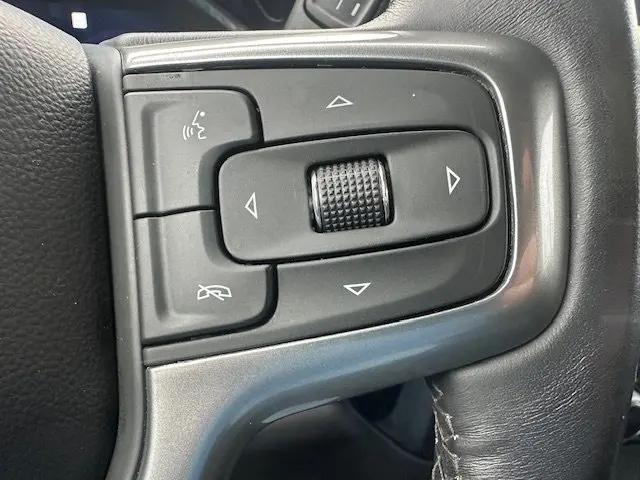 2022 Chevrolet Silverado 1500 4WD Crew Cab Standard Bed LT