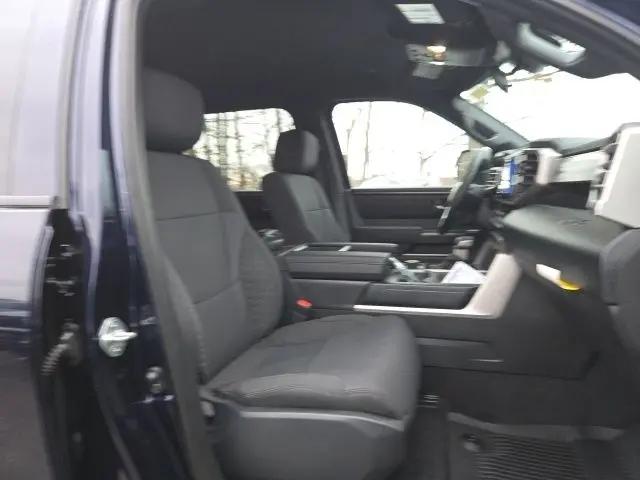 2026 Toyota Tundra SR5 CrewMax 5.5' Bed