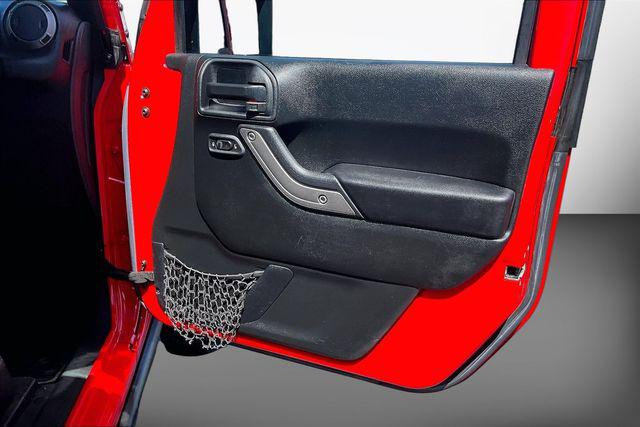 2016 Jeep Wrangler Willys Wheeler