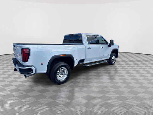 2026 GMC Sierra 3500HD Crew Cab, Long Bed, Denali Dual Rear Wheel, 4WD