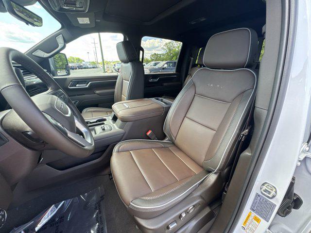 2026 GMC Sierra 3500HD Crew Cab, Long Bed, Denali Dual Rear Wheel, 4WD