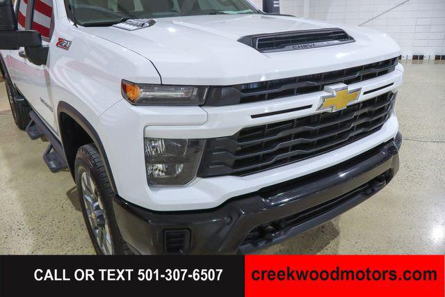 2024 Chevrolet Silverado 2500HD 4WD Crew Cab Standard Bed Custom