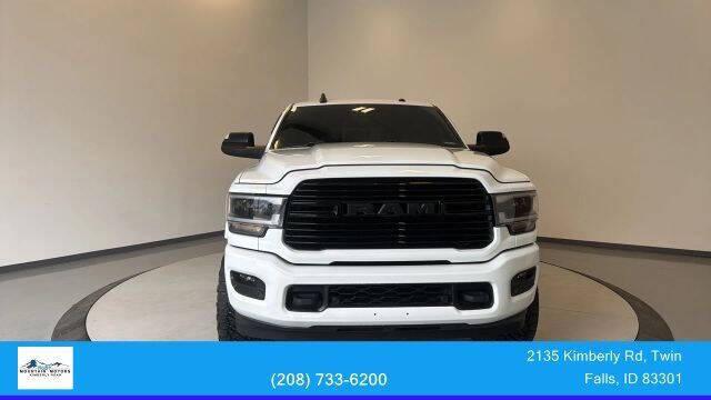 2022 Ram 3500 Laramie Mega Cab 4x4 6'4" Box