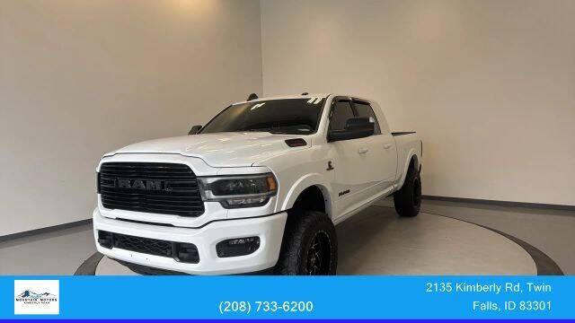 2022 Ram 3500 Laramie Mega Cab 4x4 6'4" Box