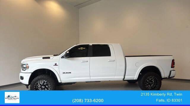 2022 Ram 3500 Laramie Mega Cab 4x4 6'4" Box