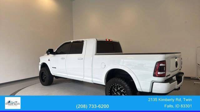 2022 Ram 3500 Laramie Mega Cab 4x4 6'4" Box
