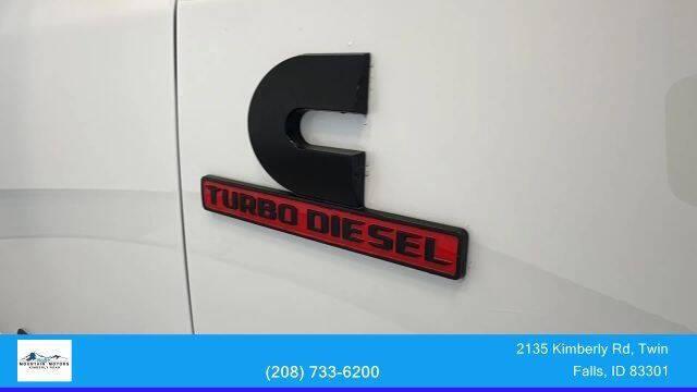 2022 Ram 3500 Laramie Mega Cab 4x4 6'4" Box