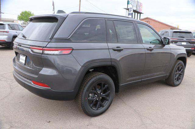 2026 Jeep Grand Cherokee Altitude 4x4