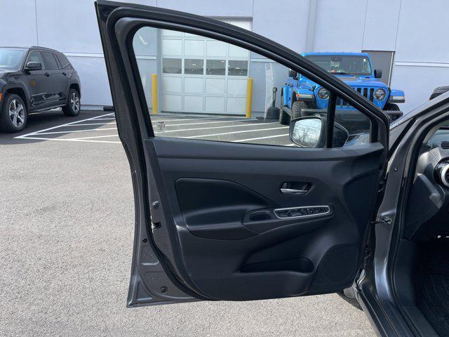 2020 Nissan Versa SR Xtronic CVT
