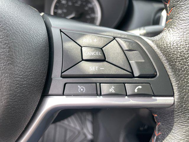 2020 Nissan Versa SR Xtronic CVT