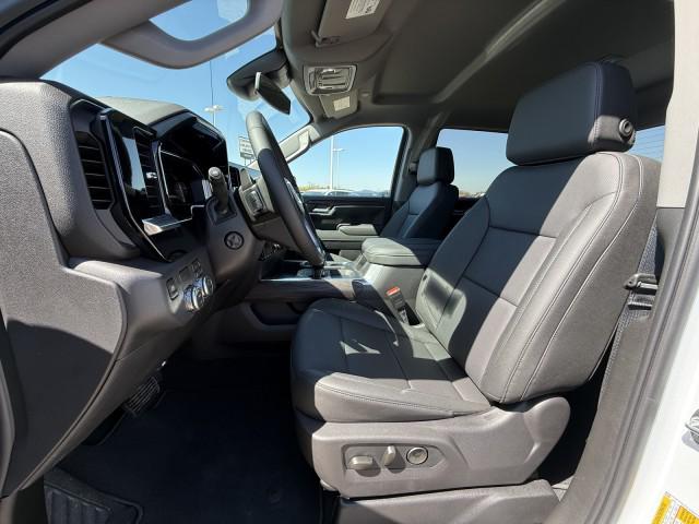 2026 GMC Sierra 1500 Crew Cab, Short Bed, SLT, RWD
