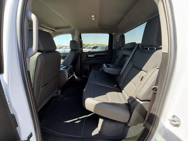 2026 GMC Sierra 1500 Crew Cab, Short Bed, SLT, RWD