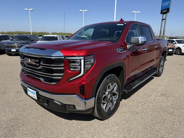 2026 GMC Sierra 1500 Crew Cab, Short Bed, SLT, RWD