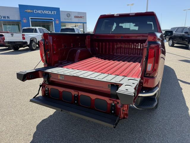 2026 GMC Sierra 1500 Crew Cab, Short Bed, SLT, RWD