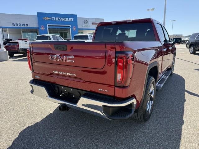 2026 GMC Sierra 1500 Crew Cab, Short Bed, SLT, RWD