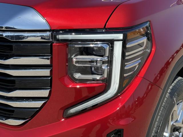 2026 GMC Sierra 1500 Crew Cab, Short Bed, SLT, RWD