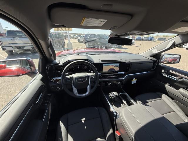 2026 GMC Sierra 1500 Crew Cab, Short Bed, SLT, RWD