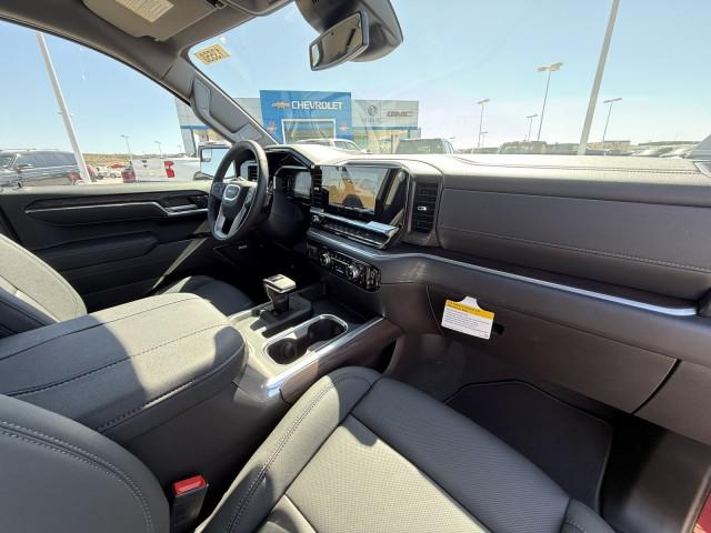 2026 GMC Sierra 1500 Crew Cab, Short Bed, SLT, RWD