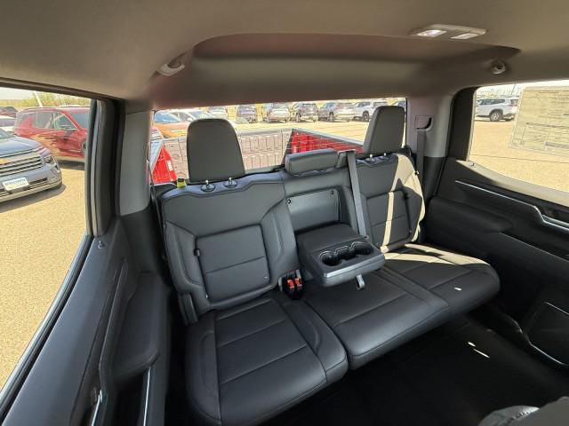 2026 GMC Sierra 1500 Crew Cab, Short Bed, SLT, RWD
