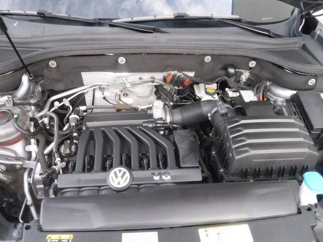 2021 Volkswagen Atlas 3.6L V6 SE w/Technology