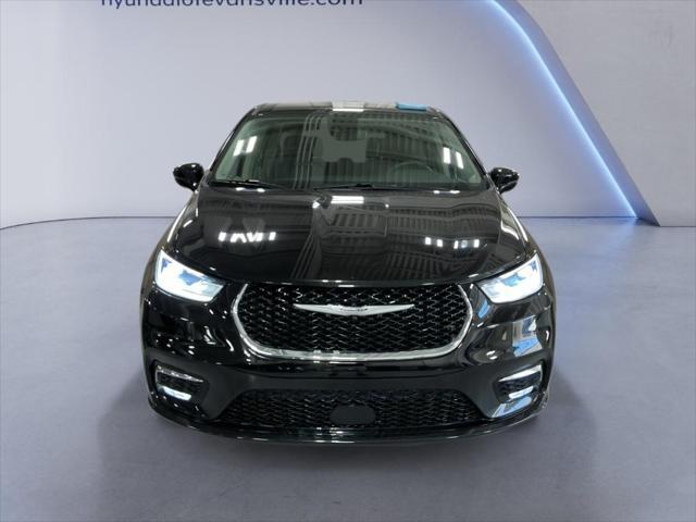 2024 Chrysler Pacifica Touring L for sale in EVANSVILLE, IN