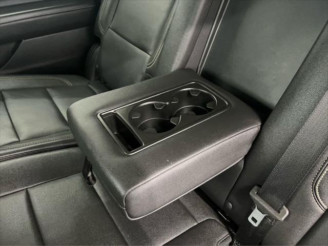 2024 Chevrolet Suburban 4WD Premier