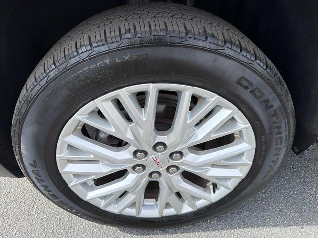 2024 GMC Acadia FWD Elevation