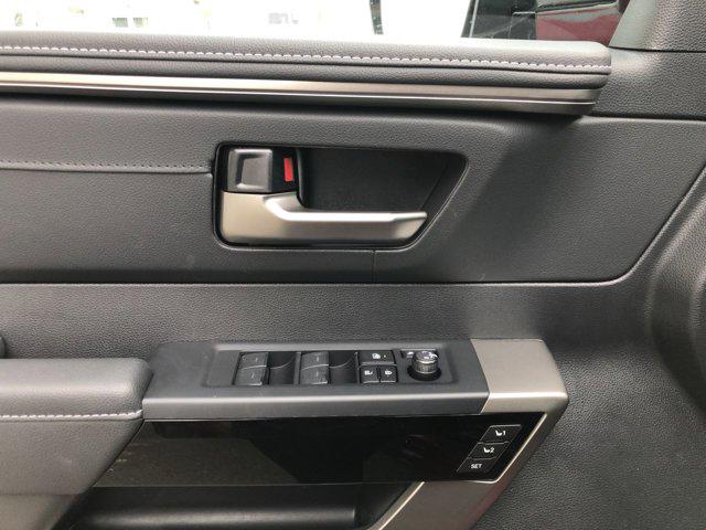 2026 Toyota Tundra Limited CrewMax 6.4' Bed