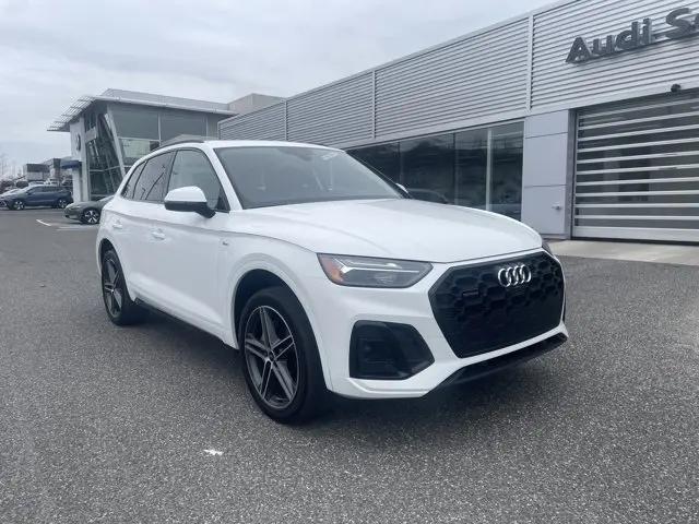 2023 Audi Q5 Premium Plus 55 TFSI e S line quattro S tronic for sale in Watertown, CT