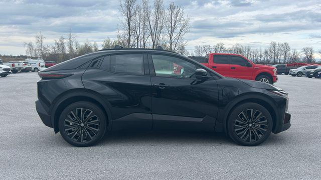 2026 Toyota C-HR XSE