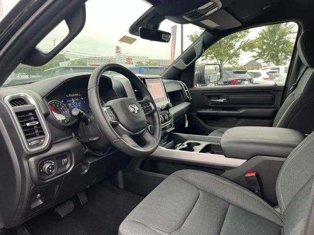 2026 Ram 1500 Express Crew Cab 4x4 57 Box