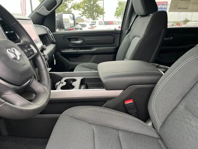 2026 Ram 1500 Express Crew Cab 4x4 57 Box