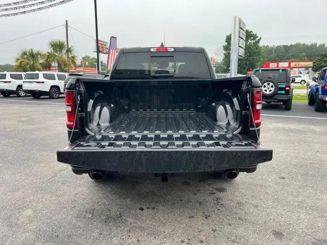 2026 Ram 1500 Express Crew Cab 4x4 57 Box