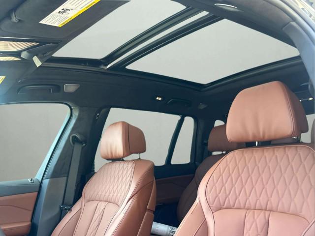 2026 BMW X7 M60i