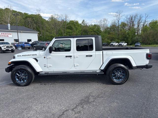 2026 Jeep Gladiator GLADIATOR 85TH ANNIVERSARY EDITION 4X4 2026 Jeep Gladiator GLADIATOR 85TH ANNIVERSARY EDITION 4X4
