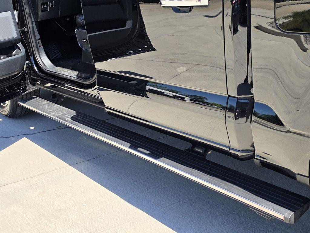 2022 Ford F-150 Platinum - Photo 22