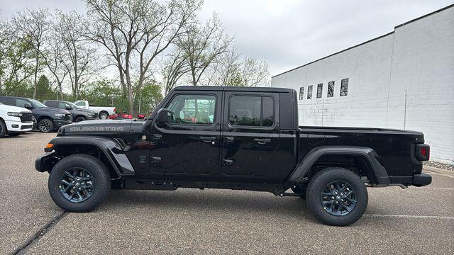 2026 Jeep Gladiator GLADIATOR 85TH ANNIVERSARY EDITION 4X4 2026 Jeep Gladiator GLADIATOR 85TH ANNIVERSARY EDITION 4X4
