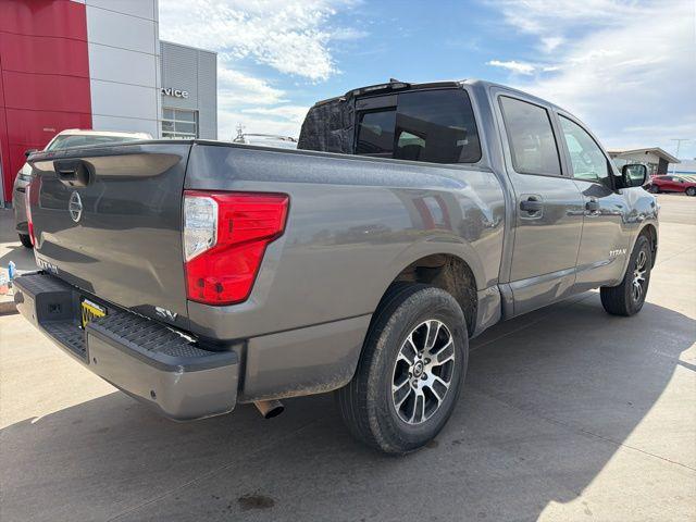 2022 Nissan Titan Crew Cab SV 4x2
