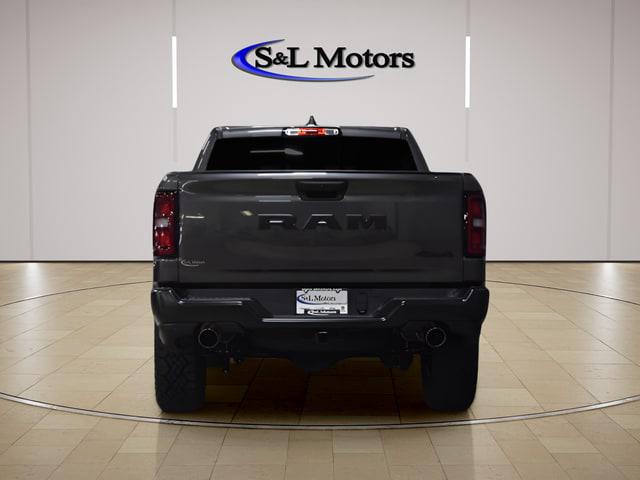 2026 Ram 1500 Warlock Crew Cab 4x4 5'7" Box