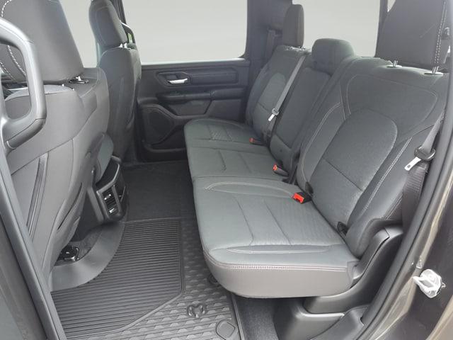2026 Ram 1500 Warlock Crew Cab 4x4 5'7" Box