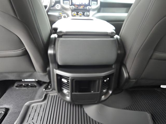 2026 Ram 1500 Warlock Crew Cab 4x4 5'7" Box