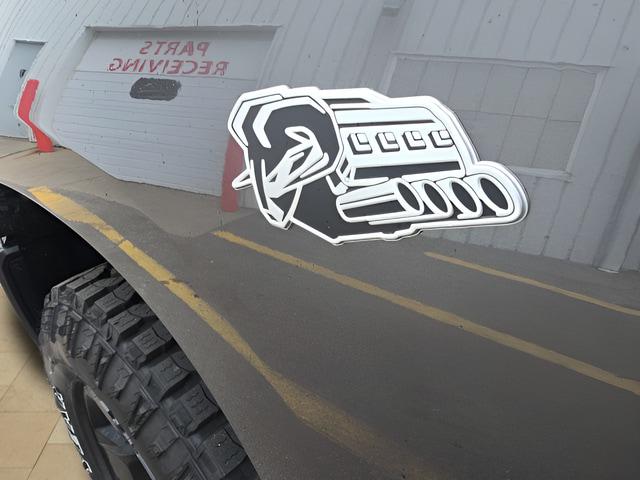 2026 Ram 1500 Warlock Crew Cab 4x4 5'7" Box