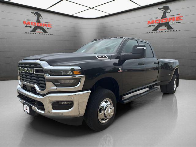 2026 Ram 3500 Tradesman Crew Cab 4x4 8' Box