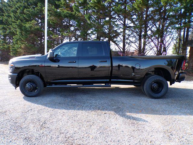 2026 Ram 3500 Tradesman Crew Cab 4x4 8' Box