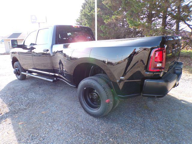 2026 Ram 3500 Tradesman Crew Cab 4x4 8' Box