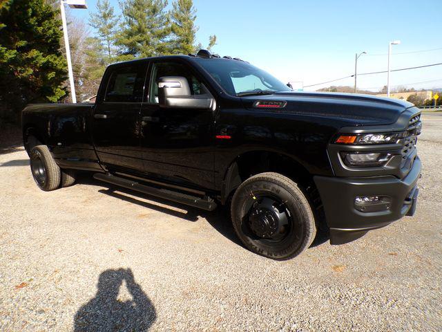2026 Ram 3500 Tradesman Crew Cab 4x4 8' Box