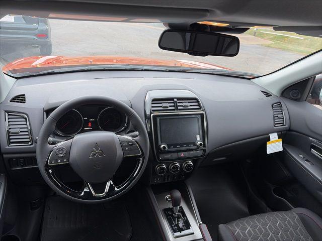 2026 Mitsubishi Outlander Sport 2.0 LE