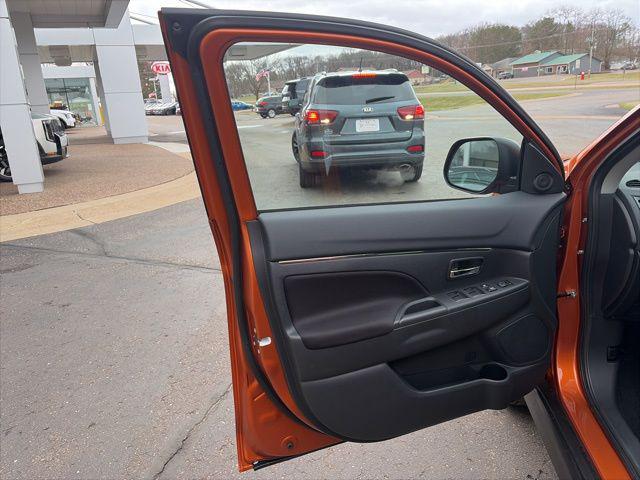 2026 Mitsubishi Outlander Sport 2.0 LE
